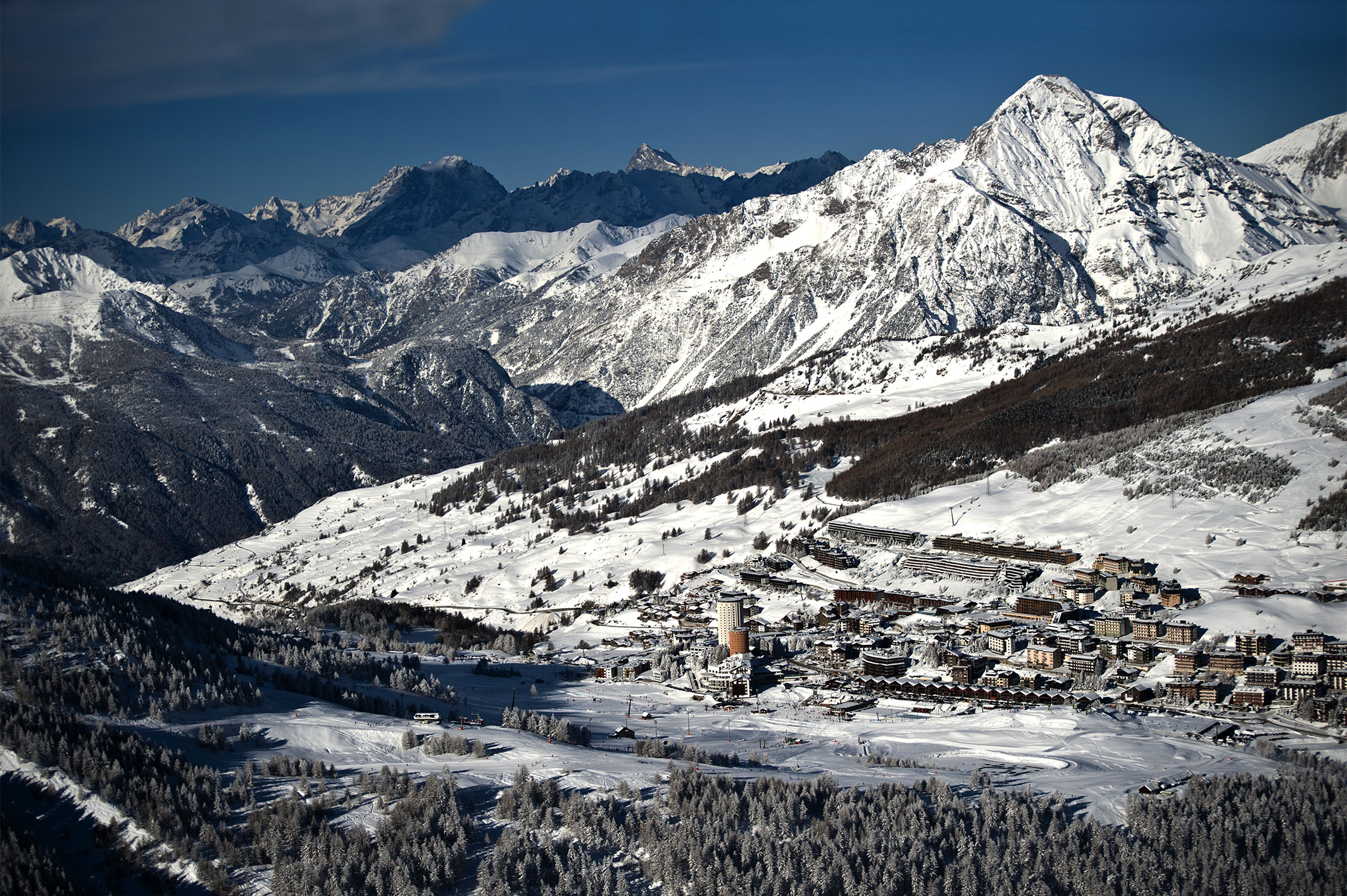 Le piste di Sestriere sulla Via Lattea